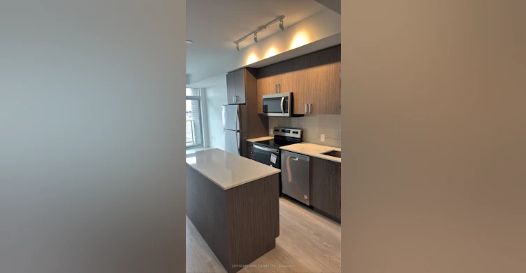 608-2782 Barton Street, Hamilton, ON, L8E 2J8 - 2