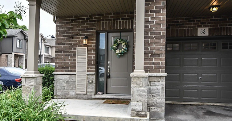 53-377 Glancaster Road, Hamilton, ON, L9G 0G4 - 2