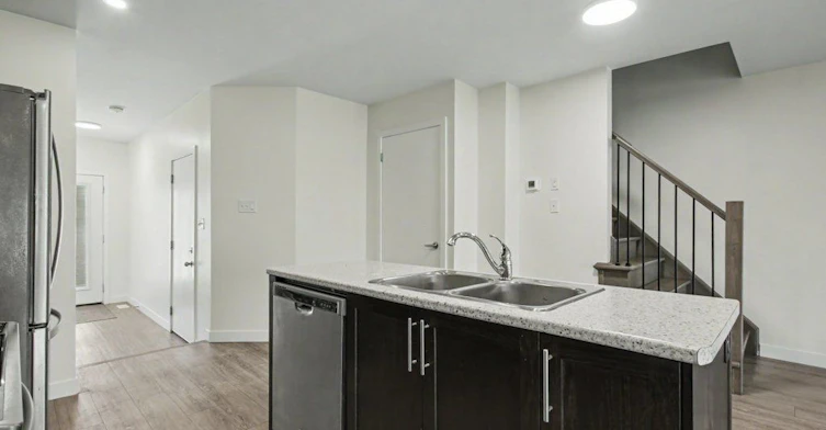 87 Pony Way, Kitchener, ON, N2R 0R8 - 11