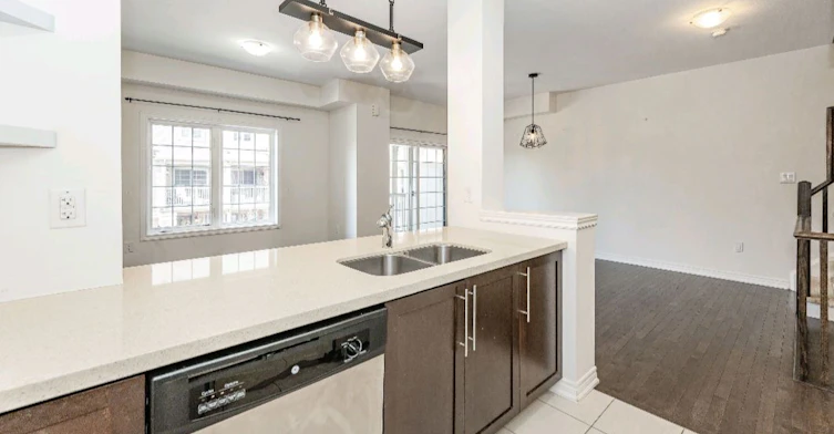 25-515 Winston Road, Grimsby, ON, L3M 0C8 - 14