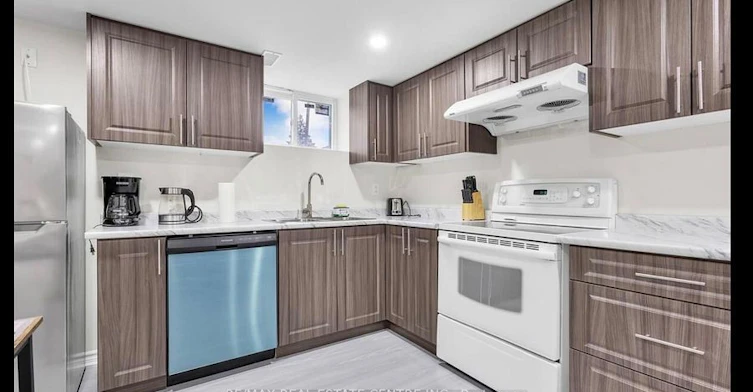 BASEMENT-15 Chelsea Road, Kitchener, ON, N2B 1H7 - 4