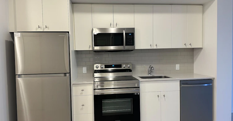611-101 Golden Eagle Road, Waterloo, ON, N2V 1C3 - 8