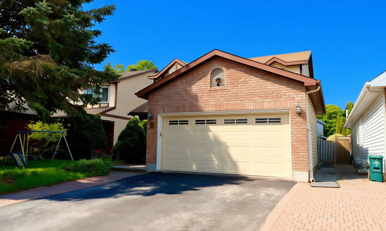 8 Opal Lane
