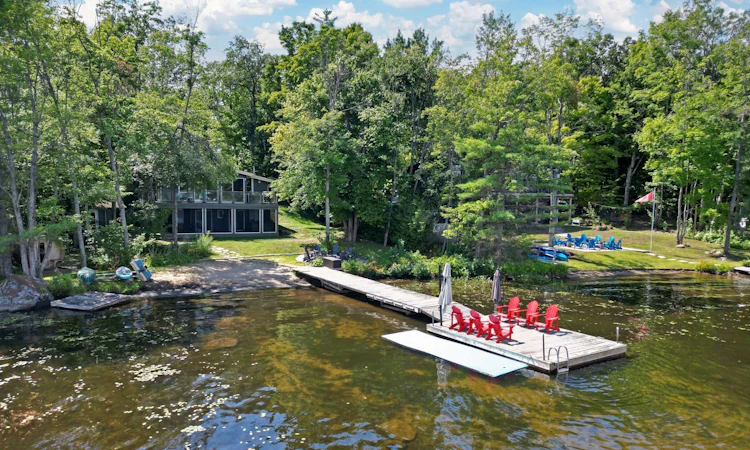 83 Pinetree Road