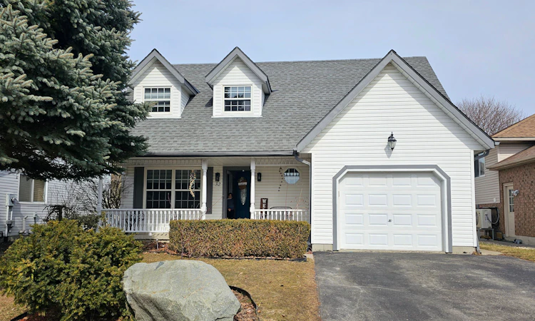 32 Algonquin Road