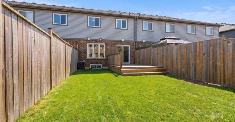 315 Silverwood Avenue, Welland, ON, L3C 0C5 - 8