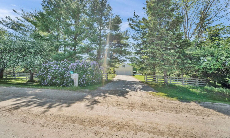 8663 30th Side Road