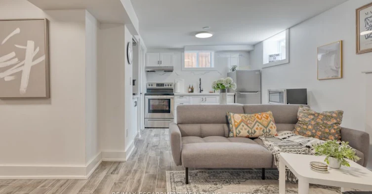 LOWER-239 Cloverdale Avenue E, Hamilton, ON, L8K 4M5 - 8
