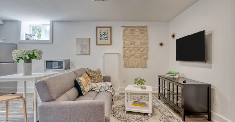 LOWER-239 Cloverdale Avenue E, Hamilton, ON, L8K 4M5 - 5