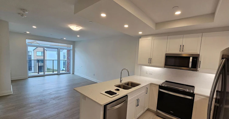 314-1975 Fountain Grass Drive, London, ON, N6K 0M3 - 4