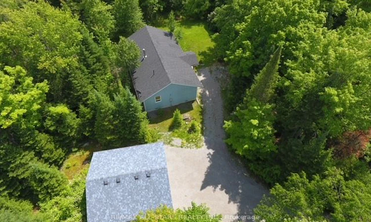 33 Edwina Drive