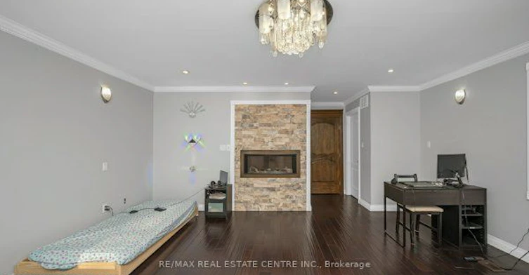 Main 2nd-71 Paisley Avenue N, Hamilton, ON, L8S 4H1 - 28