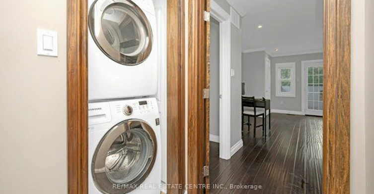 Main 2nd-71 Paisley Avenue N, Hamilton, ON, L8S 4H1 - 26