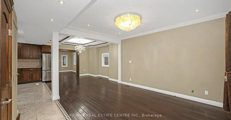Main 2nd-71 Paisley Avenue N, Hamilton, ON, L8S 4H1 - 10
