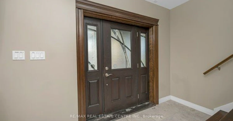 Main 2nd-71 Paisley Avenue N, Hamilton, ON, L8S 4H1 - 8
