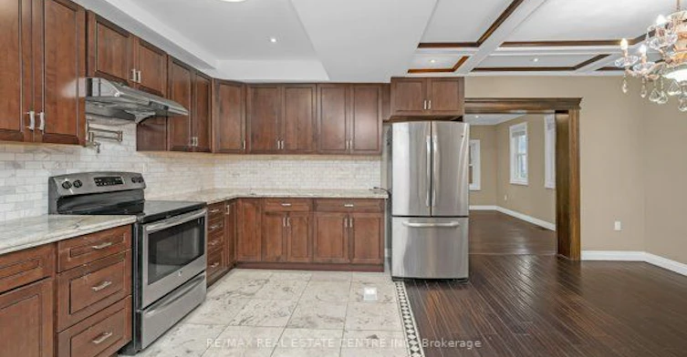 Main 2nd-71 Paisley Avenue N, Hamilton, ON, L8S 4H1 - 16