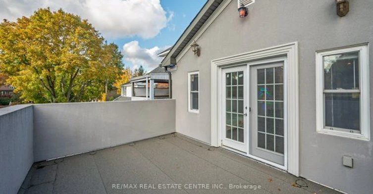 Main 2nd-71 Paisley Avenue N, Hamilton, ON, L8S 4H1 - 40