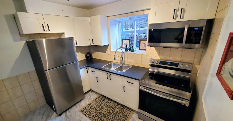 2-981 Mohawk Road E, Hamilton, ON, L8T 2R9 - 4