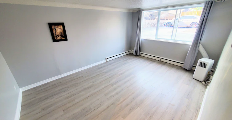 2-981 Mohawk Road E, Hamilton, ON, L8T 2R9 - 9