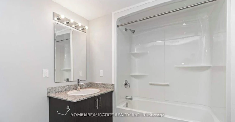 111-275F Larch Street, Waterloo, ON, N2L 0J3 - 19
