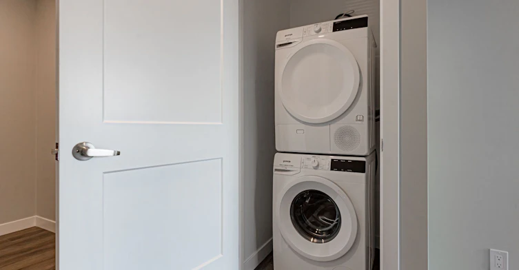 1014-15 Queen Street S, Hamilton, ON, L8P 3R4 - 27