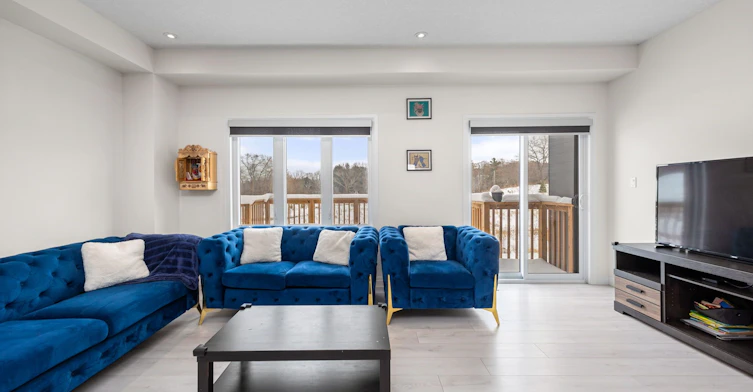 9 Queensbrook Crescent, Cambridge, ON, N1S 0E5 - 12