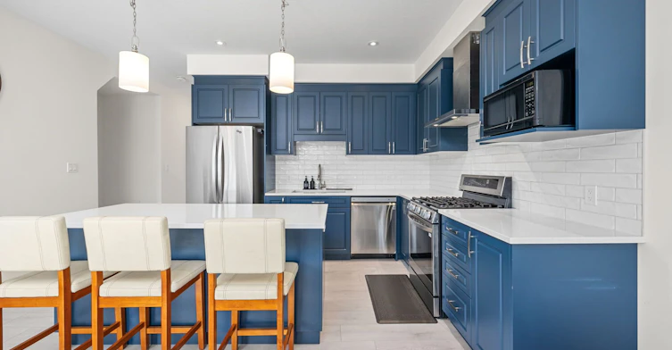 9 Queensbrook Crescent, Cambridge, ON, N1S 0E5 - 8