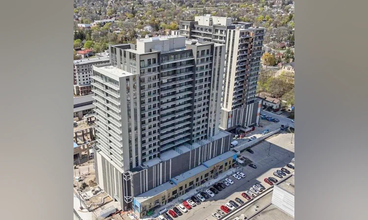1304-15 Glebe Street E