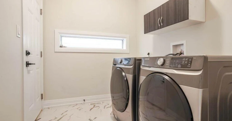 213 Sedgewood Street, Kitchener, ON, N2P 2N3 - 3