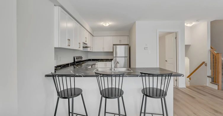 61 Dryden Lane, Hamilton, ON, L8H 0B6 - 13
