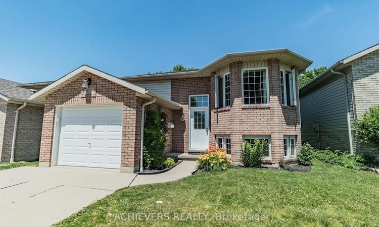 107 Greenfield Lane