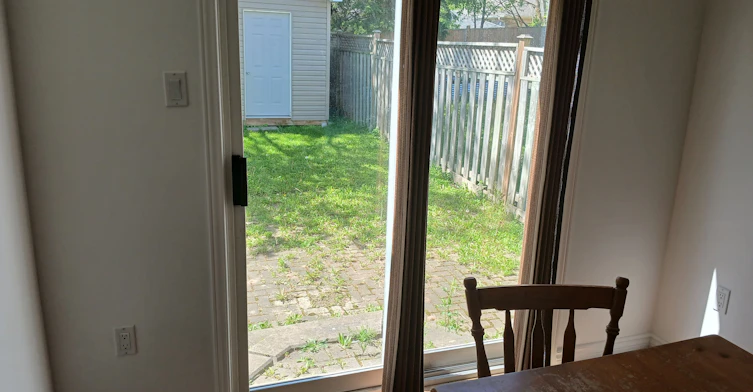 31 Moss Place, Guelph, ON, N1G 4V2 - 6