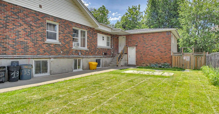Apt 8-135 Chatham Street, Brantford, ON, N3S 4G5 - 2