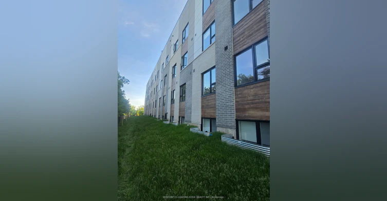 102C-16 Melbourne Avenue, St. Catharines, ON, L2P 3J8 - 17