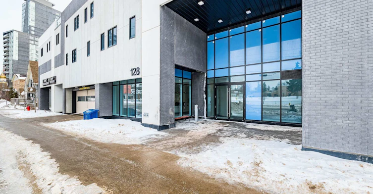 1007-128 King Street N, Waterloo, ON, N2J 2X9 - 3