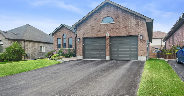 11 Stonecrest Boulevard, Quinte West, ON, K8R 0A3 - 2