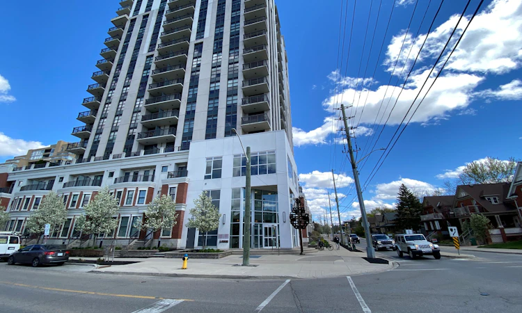 506-144 Park Street