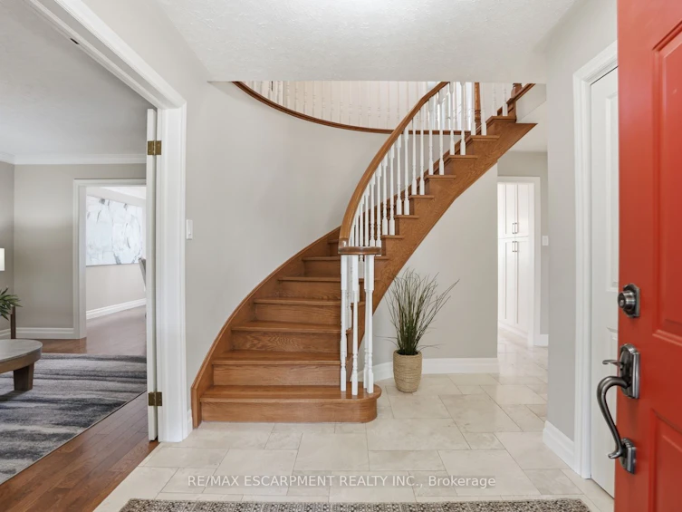28 Bathgate Drive, Guelph, ON, N1L 1A8 - 7