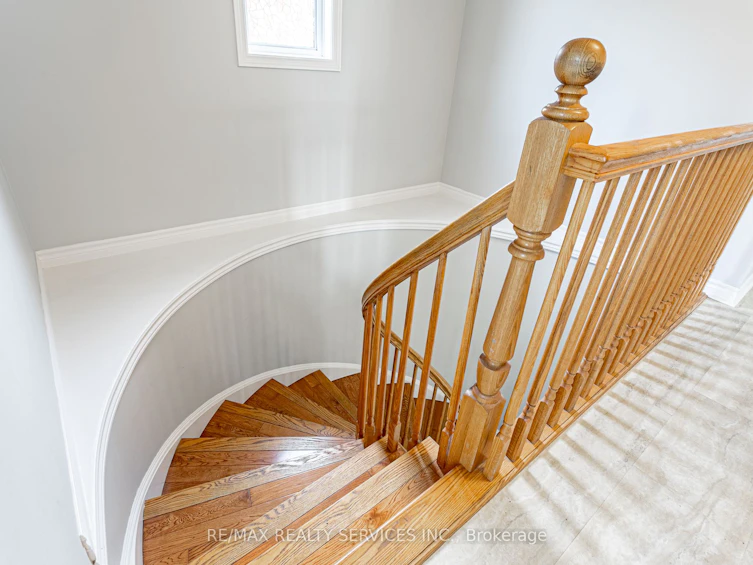 829 Oakcrossing Road, London, ON, N6H 0A4 - 38