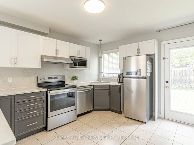 829 Oakcrossing Road, London, ON, N6H 0A4 - 15