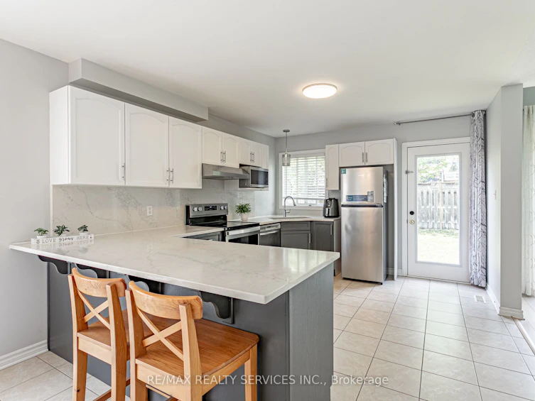 829 Oakcrossing Road, London, ON, N6H 0A4 - 12