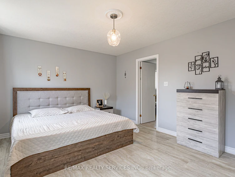 829 Oakcrossing Road, London, ON, N6H 0A4 - 27
