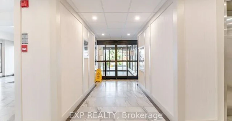 608-150 Charlton Avenue E, Hamilton, ON, L8N 3X3 - 3