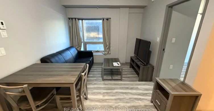 B04-275 Larch Street, Waterloo, ON, N2L 3R2 - 11