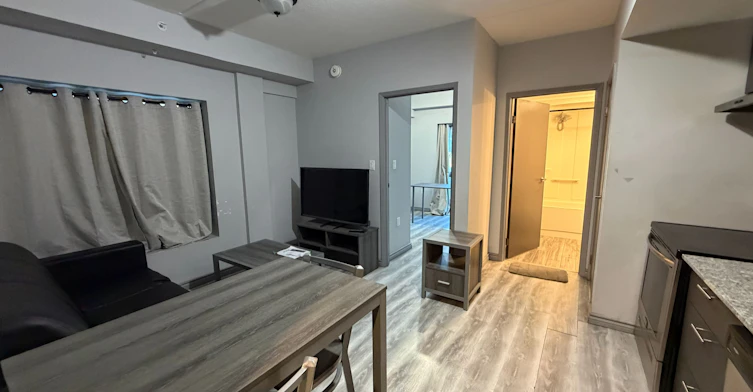 B04-275 Larch Street, Waterloo, ON, N2L 3R2 - 4
