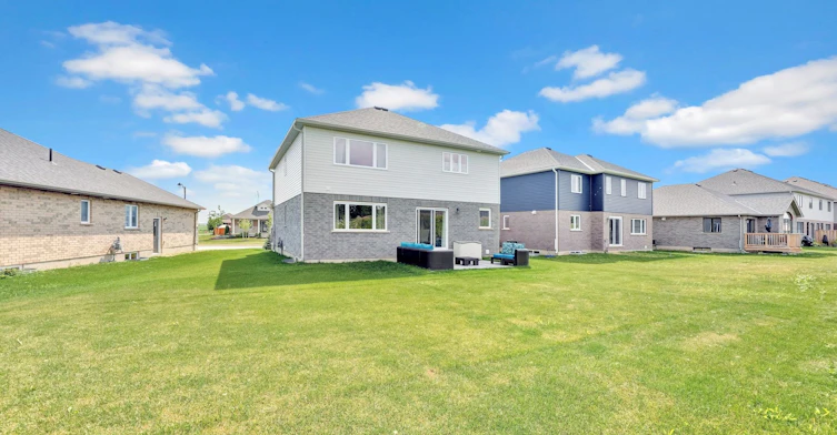 135 Stephenson Way, Minto, ON, N0G 2P0 - 13