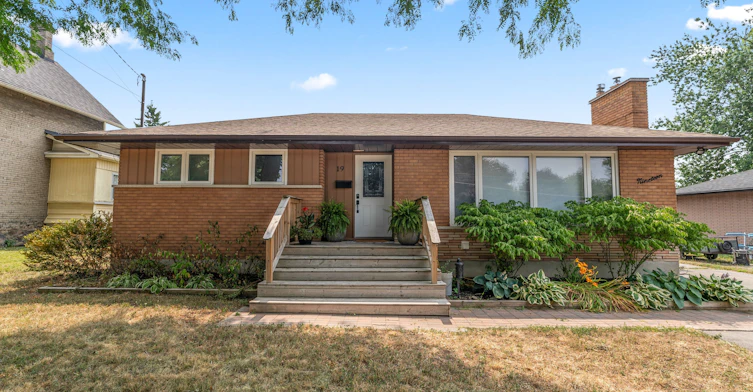 Lower-19 Kawartha Drive, Kawartha Lakes, ON, K9V 1A6
