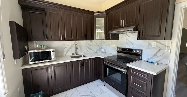 8 Brock Street, Hamilton, ON, L8L 4L4 - 5