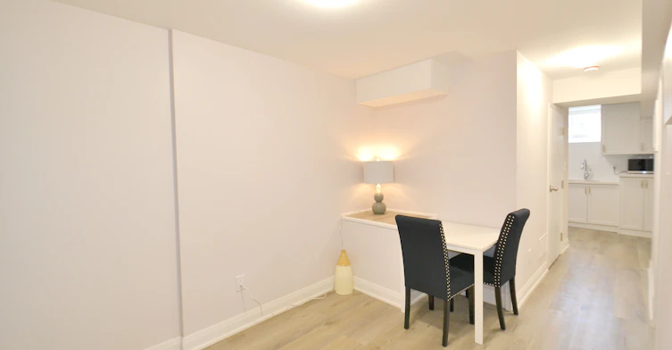 Lower-27 Nightingale Street, Hamilton, ON, L8L 1R5 - 3