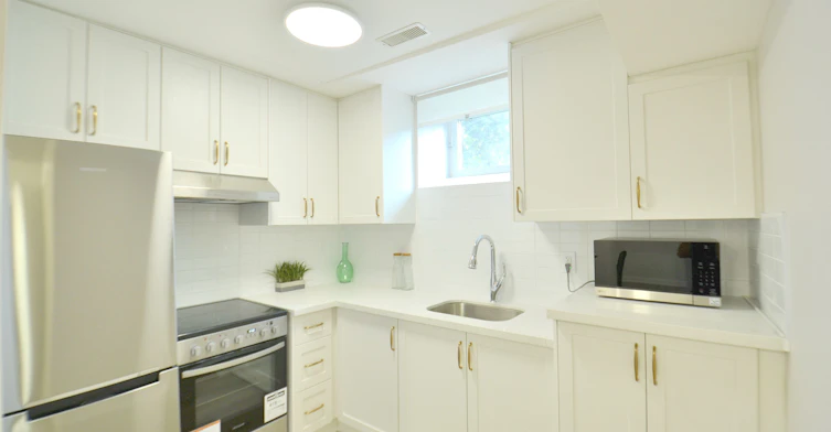 Lower-27 Nightingale Street, Hamilton, ON, L8L 1R5 - 5